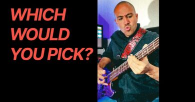 Slap Bass vs Fingerstyle (What's Your Pick??) #PlayerOfTheWeek