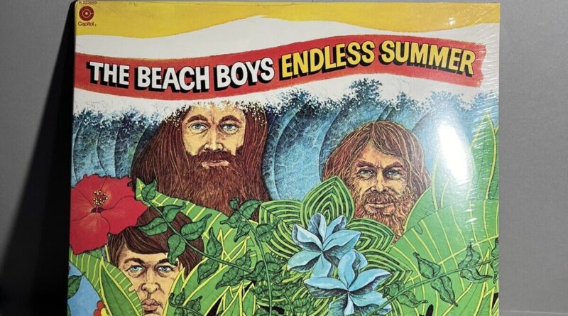 1974 The Beach Boys Endless Summer Double Album Vinyl LP Capitol Records