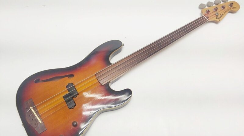 Fender Japan PBAC-950FL Precision Bass Sunburst Made in Japan 1991 Bass Guitar