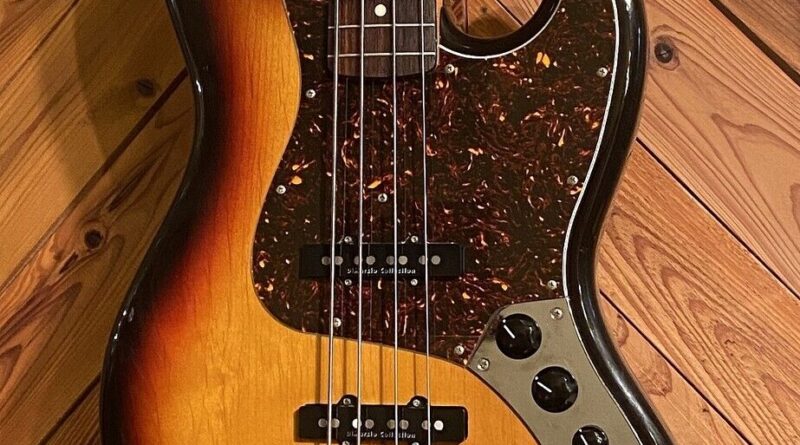 Fender Japan JB62-100 DMC 3TS 2000s Jazz Bass Guitar