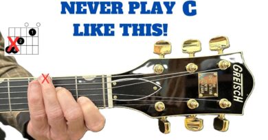 4 EASY WAYS TO PLAY C CHORD - But 1 Way is Best