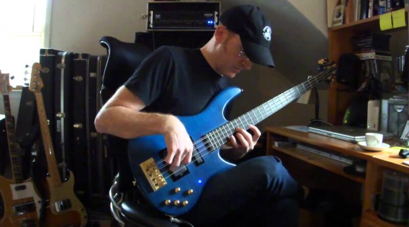 8 String Bass Solo - Garth Fielding