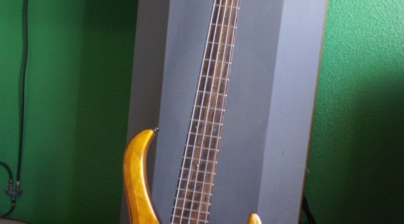 IBanez BTB775PB Used Electric Bass Guitar