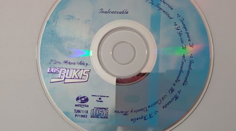 Los Bukis - Inalcanzable (Audio CD - Used) DISK ONLY