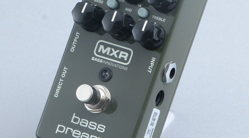 MXR M81 Bass Preamp Bass Guitar Effects Pedal P-25940