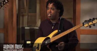 Victor Wooten: Bass Lesson