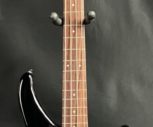 Yamaha TRBX304BL 4-String Electric Bass Guitar Gloss Black Finish