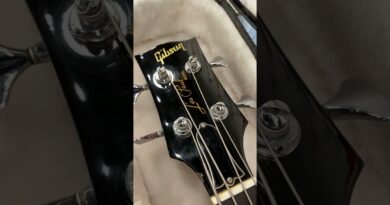 Gibson Les Paul Bass Guitar #bassist #guitarshop