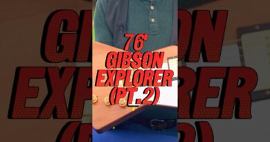 Guy brings his 1976 Gibson Explorer for appraisal (Pt. 2)  ????⚡️ #gibson #vintage