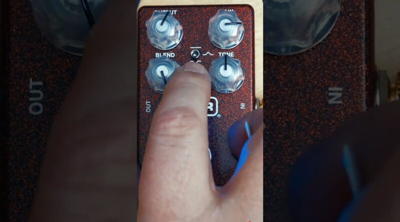 Quick Pedal Demo #MXR FOD #Distortion