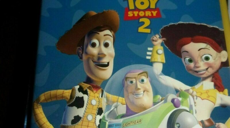 TOY STORY 2 READ-ALONG - CD 32-PAGE BOOK CASSETTE - VERY GOOD CONDITION!!