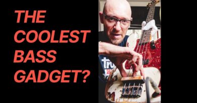 The coolest bass gadget? (Instant Jamerson)