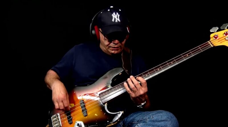 Bireli Lagrene - Blues Bb (Jazz Bass Solo)