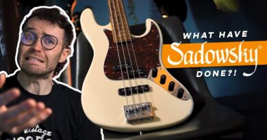 I'm torn... | Sadowsky MetroExpress 21 Hybrid PJ Bass [Review/Demo]