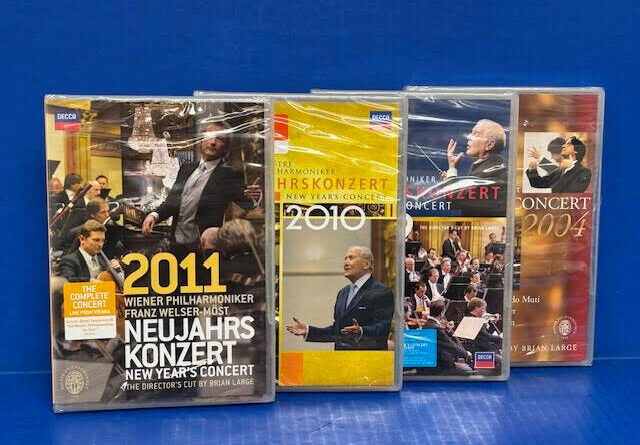 LOT OF 4 -VIENNA NEW YEAR'S CONCERT 2004, 2009, 2010, 2011 (DVD, ALL REGION)-NEW