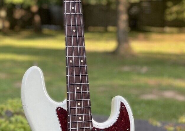 Nash JB-63 Bass guitar