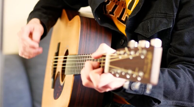 TOP 15 EASY ACOUSTIC GUITAR SONGS