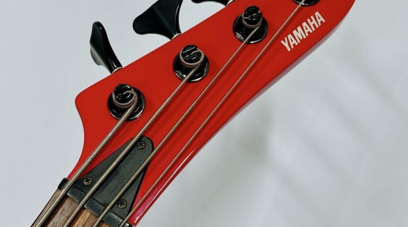 YAMAHA motion B Electric Bass Guitar Safe Delivery from Japan