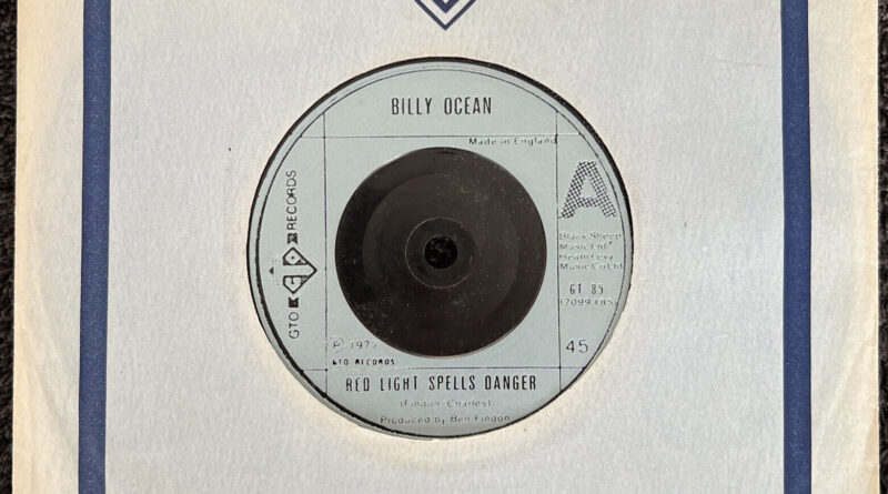 Billy Ocean - Red Light Spells Danger 7'' Vinyl 1977 CLEANED/TESTED EX+ VIDEO