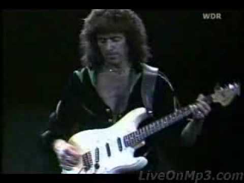 Deep Purple - Ritchie Blackmore Guitar Solo (Live)