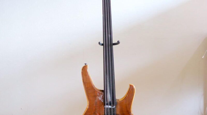 Electric Bass Guitar Status Graphite S2-Classic Fretless Natural Made in England