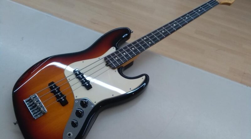 Fender USA Jazz Bass Electric Guitar