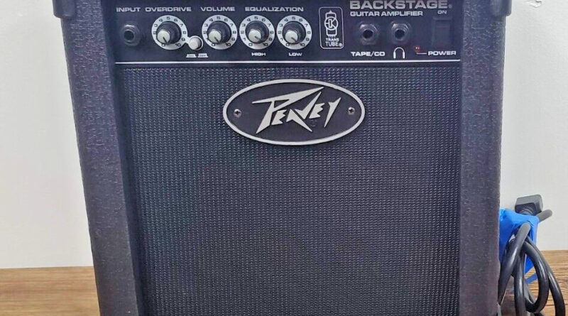 Peavey BACKSTAGE PORTABLE GUITAR AMPLIFIER 1 CHANNEL BLACK Model ENEJ 43131