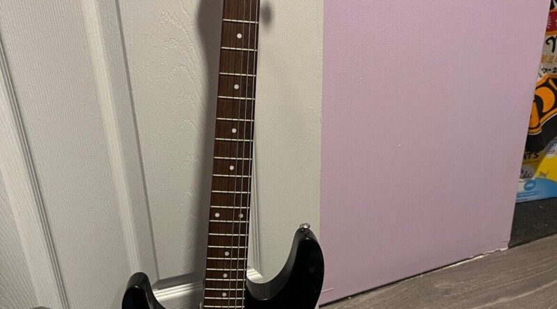 Schecter Omen-6 Left-Handed Electric Guitar - Gloss Black