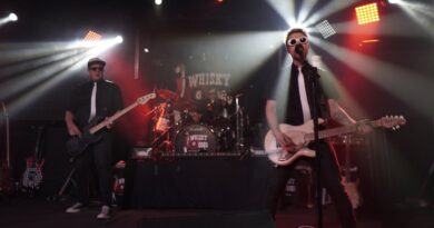 THE BROBOTS – Jumpin’ Jack Flash – Live at the Whisky a Go Go [The Rolling Stones Cover]