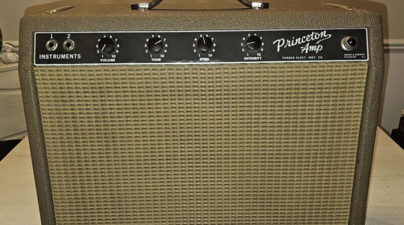 Fender 1963 brown Princeton Guitar Tube Amp Combo 1x10 Speaker Ship World Wide