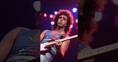 Great Guitar Solos - Neal Schon - Who's Crying Now