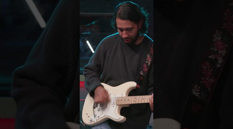 Shoegaze pedalboards, mmmbop bass, and fingies with Slow Joy. #shorts #shoegaze #guitarist