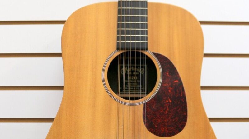 2009  Martin D12X1  12-String Acoustic Guitar Solid Spruce Top Made in Mexico