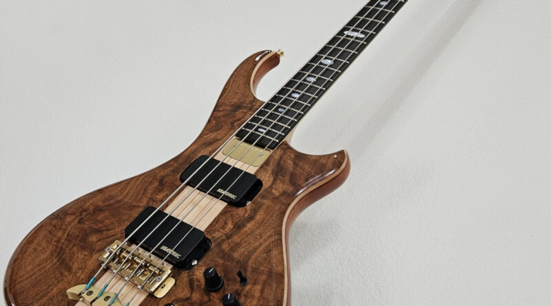 2021 Alembic Mark King Signature Standard Walnut 4 String Bass Guitar