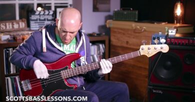 "All Funk Blues" - Academy Play-along /// Scott's Bass Lessons