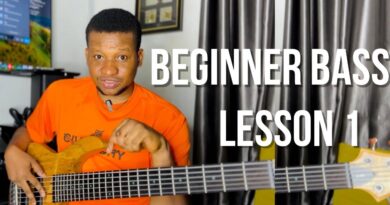 Beginner Bass Lesson 1 | Must Know Steps