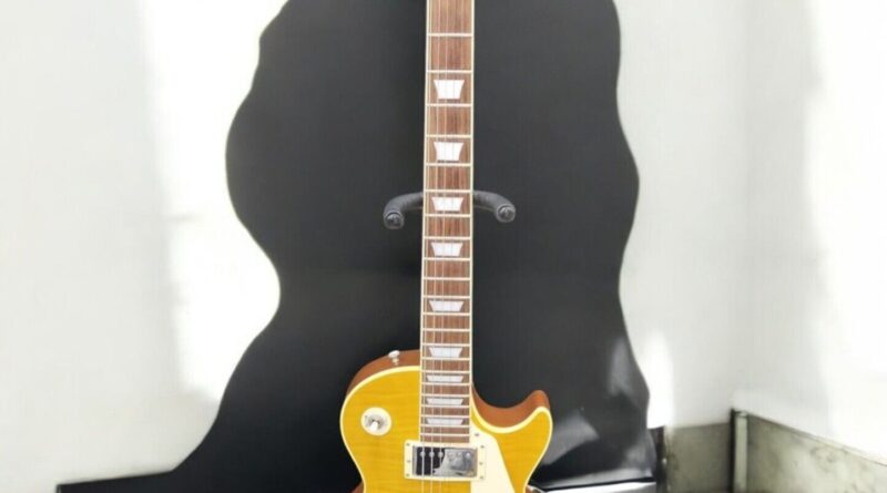 Burny RLG-85 Electric Guitar, High-Quality Les Paul, Used, Minor Dings