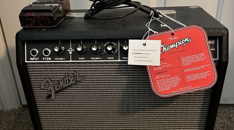 Fender Champion 40 Guitar Combo Amp Black