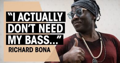 Richard Bona | How To Play Bass Solos | Interview | Thomann