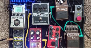 Six octave down pedal comparison on bass - wear headphones!