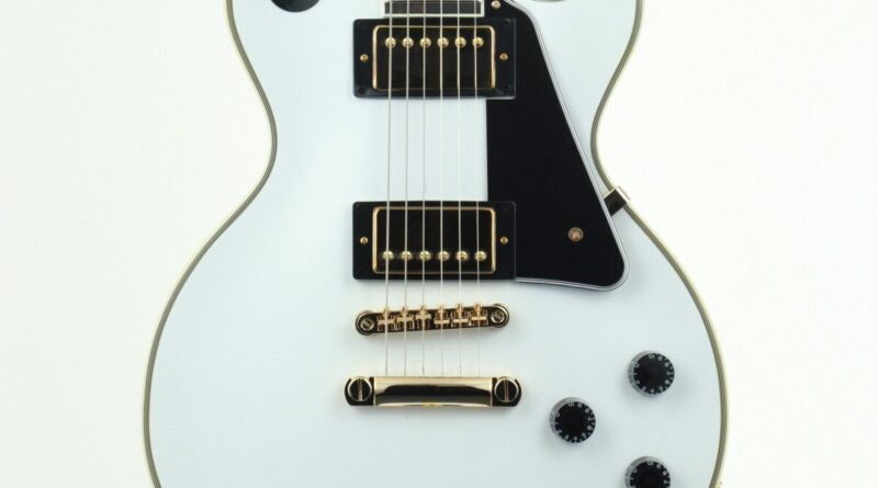 Epiphone Inspired by Gibson Les Paul Custom Alpine White Used Electric Guitar