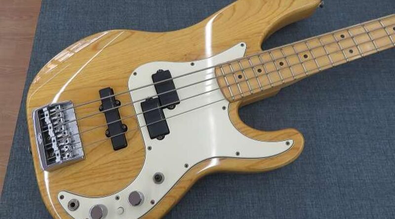 FENDER PRECISION BASS PLUS 1999 Used Electric Bass Guitar