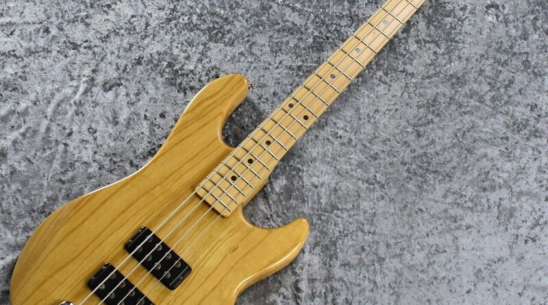 G&L USA L-2000 Natural 1994 Bass Guitar