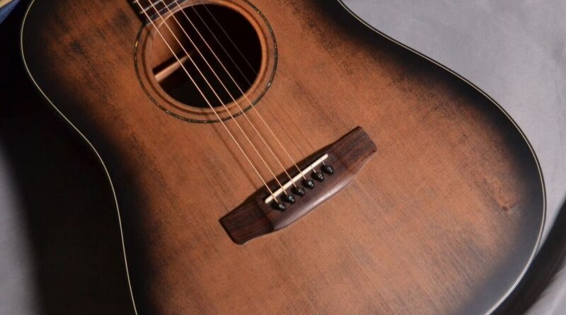 K.Yairi SL-OV2 SN:79600 Acoustic Guitar