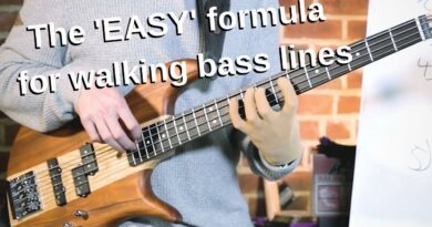 The SIMPLEST walking bass line formula - EXACTLY where to start