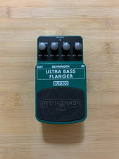 Behringer BUF300 Ultra Bass Flanger Guitar Pedal