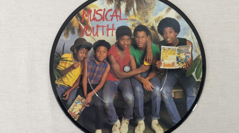 Musical Youth Never Gonna Give You Up 7'' Picture Disc Vinyl Record 1982 MCA