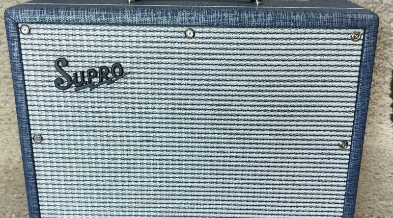 Supro Keeley 10 1x10 25-Watt Tube Combo Guitar Amplifier - 1970RK B-Stock