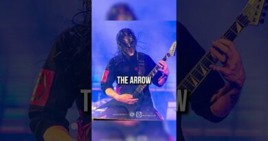 THEY LEFT JACKSON GUITARS FOR THIS...