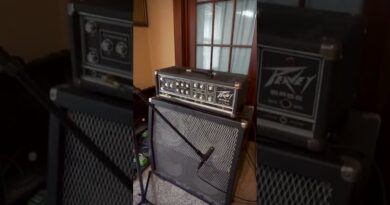 2 Cranked Amps = Filthy Tone